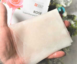 SNP Supercharged Mask_Rose Centifoli Flower — 5점을 준 리뷰어가 2018년 12월 올린 사용 사진