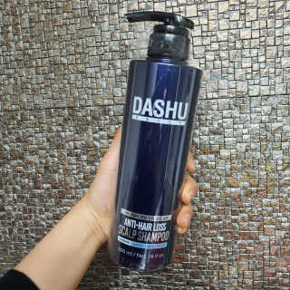 다슈코리아 다슈 단백질 한방 두피 골드 샴푸 500ml +샴푸브러쉬 — 5점을 준 리뷰어가 2019년 12월 올린 사용 사진