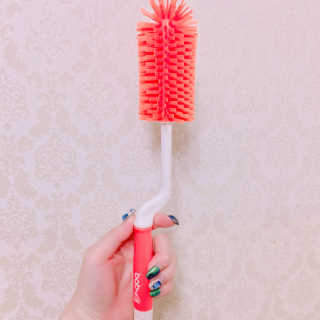 [베이비앤아이] 실리콘 사각모 회전, 일자 젖병솔세트 — 5점을 준 리뷰어가 2019년 7월 올린 사용 사진