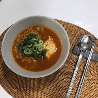 라면 그대로가 제일 맛있는 더엄마라면 — 5점을 준 리뷰어가 2019년 9월 올린 사용 사진