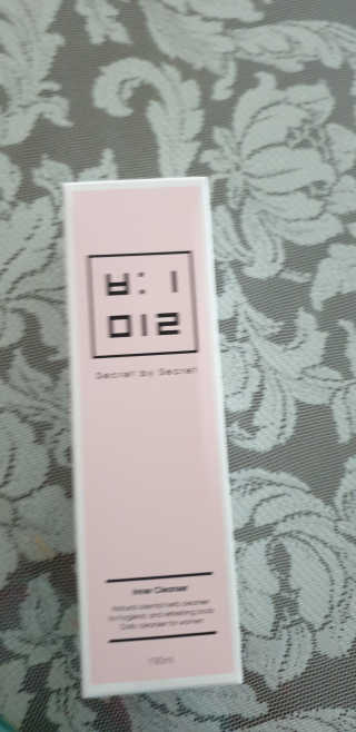 비밀 프리미엄 이너클렌저 - 로즈골드 — 4점을 준 리뷰어가 2019년 7월 올린 사용 사진