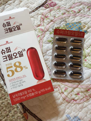 메이준뉴트리 슈퍼 크릴 오일58 1000mg x 30캡슐 — 3점을 준 리뷰어가 2020년 2월 올린 사용 사진