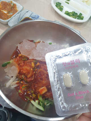 비타맘 컷앤블럭 식욕억제제 탄수화물차단제 칼로리컷팅제 HCA — 5점을 준 리뷰어가 2020년 2월 올린 사용 사진