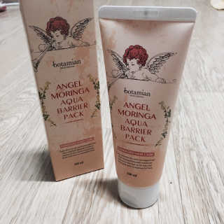 보타미안  엔젤모링가 아쿠아베리어 팩 — 4점을 준 리뷰어가 2018년 2월 올린 사용 사진