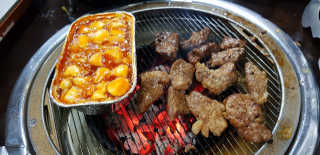 [두툼갈비] 두툼갈비 2인분 + 매콤치즈버섯 set — 5점을 준 리뷰어가 2018년 11월 올린 사용 사진