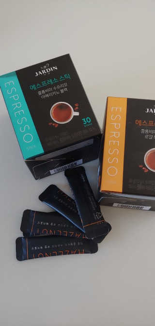 (주)쟈뎅 쟈뎅 에스프레소 스틱 [블랙+헤이즐넛 set] — 5점을 준 리뷰어가 2020년 3월 올린 사용 사진