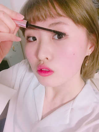 밀키드레스 리뉴얼 바비메이크 마스카라 — 4.5점을 준 리뷰어가 2017년 3월 올린 사용 사진