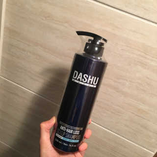 다슈코리아 다슈 데일리 한방 두피 골드 샴푸 500ml — 5점을 준 리뷰어가 2018년 5월 올린 사용 사진
