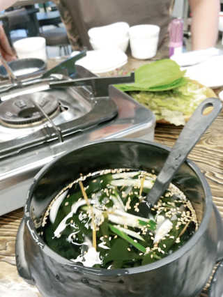 고향원조숯불닭갈비 [고향산천원조숯불닭갈비] 뼈없는 숯불닭갈비 2인세트 — 5점을 준 리뷰어가 2018년 9월 올린 사용 사진
