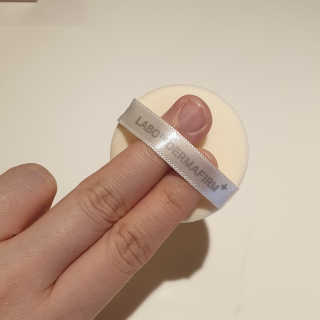[라보드더마펌] 콜라제닉 미네랄 파우더 — 4점을 준 리뷰어가 2019년 9월 올린 사용 사진