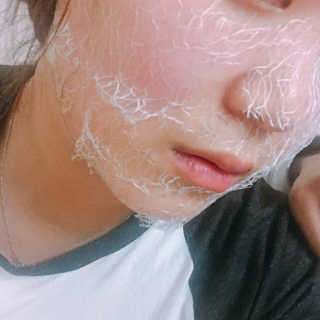 23years old 인쎄라 실프팅 쁘띠 마스크(5장) — 4.17점을 준 리뷰어가 2017년 5월 올린 사용 사진