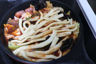 땡땡쿡 쓰촨 마라 떡볶이 2인분 595g — 5점을 준 리뷰어가 2019년 10월 올린 사용 사진