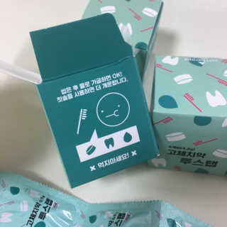 솔테라피 씹는 고체치약 투스탭 스파클레몬 6정 x 5박스 — 4.5점을 준 리뷰어가 2019년 6월 올린 사용 사진