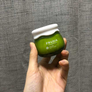 [후르디아] 민감피부 수분크림 비건 아보카도 크림 — 5점을 준 리뷰어가 2019년 12월 올린 사용 사진