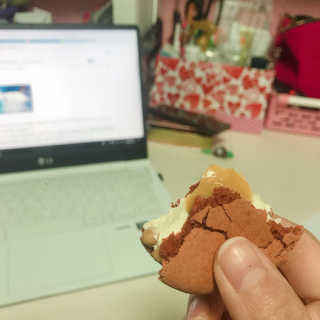 M카롱 반할만큼 달콤한 수제마카롱 — 4점을 준 리뷰어가 2018년 5월 올린 사용 사진