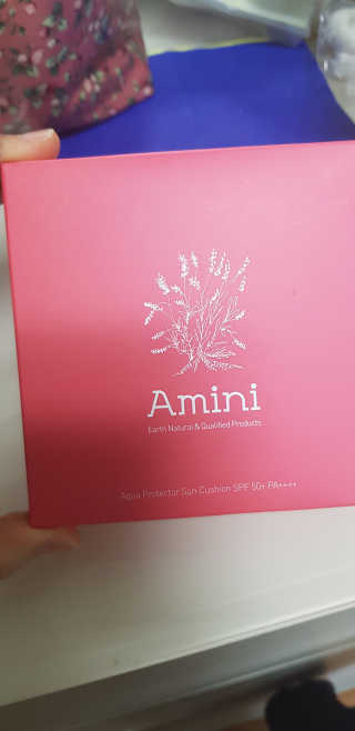 아미니 아쿠아 프로텍터 선쿠션 — 5점을 준 리뷰어가 2019년 4월 올린 사용 사진