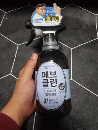더블유드레스룸 페브클린 500ml — 4.33점을 준 리뷰어가 2018년 11월 올린 사용 사진