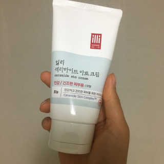 일리윤 세라마이드 아토 집중 크림 — 5점을 준 리뷰어가 2017년 6월 올린 사용 사진