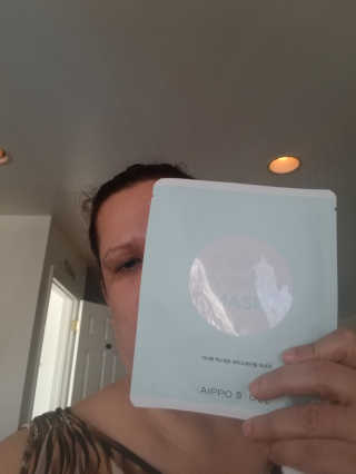 아이뽀 모든 피부 타입을위한 AIPPO Expert Hydrating Mask — 4.83점을 준 리뷰어가 2018년 2월 올린 사용 사진