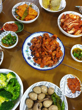 바담가 불타는 쭈꾸미 볶음 만찬 set — 5점을 준 리뷰어가 2019년 12월 올린 사용 사진