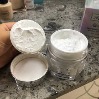 파시스 올인원 진주 화이트닝 크림 100ml — 4점을 준 리뷰어가 2019년 5월 올린 사용 사진