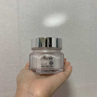 파시스 올인원 진주 화이트닝 크림 100ml — 2.5점을 준 리뷰어가 2019년 3월 올린 사용 사진