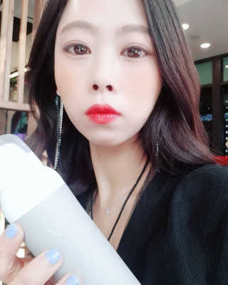 브이코스메틱 V브이 시그니처 안개분사 미스트 — 5점을 준 리뷰어가 2018년 12월 올린 사용 사진