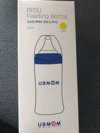 유비맘 PPSU 젖병 노꼭지_200ml_컬러 랜덤 발송 — 4.5점을 준 리뷰어가 2019년 12월 올린 사용 사진
