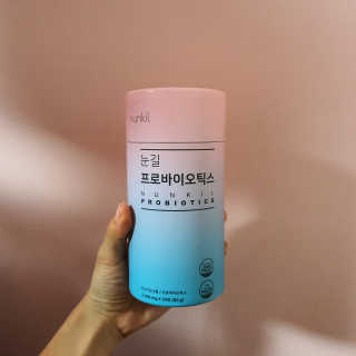 눈길 프로바이오틱스 눈길 콜라겐 프로바이오틱스 — 5점을 준 리뷰어가 2019년 11월 올린 사용 사진