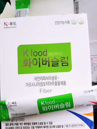 두루원 똥기사의 Kfood 화이버슬림 — 3점을 준 리뷰어가 2018년 7월 올린 사용 사진