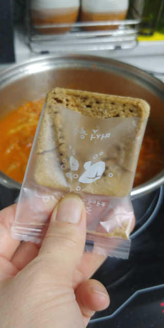 천연육수 순간 — 5점을 준 리뷰어가 2020년 2월 올린 사용 사진