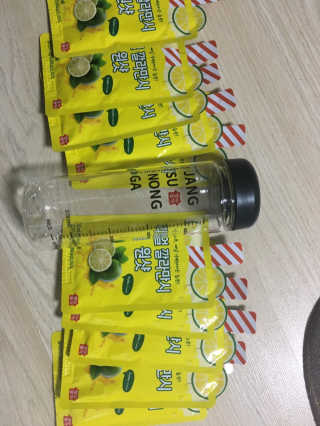 장수농가 리얼깔라만시 원샷 50ml 10팩+보틀 — 4.5점을 준 리뷰어가 2019년 4월 올린 사용 사진