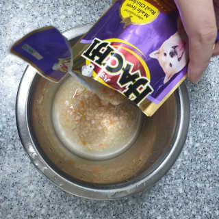 [펫토리아] 토로토로 하치  강아지 파우치간식 — 5점을 준 리뷰어가 2019년 7월 올린 사용 사진