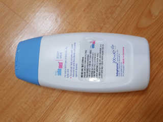 세바메드 베이비 바디밀크 200ml — 5점을 준 리뷰어가 2019년 12월 올린 사용 사진