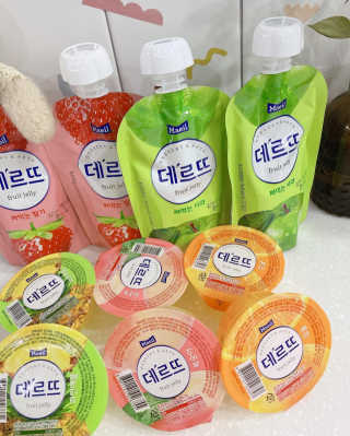 데르뜨 떠먹는 과일 3종, 짜먹는 과일 2종 총 10개 체험 — 5점을 준 리뷰어가 2020년 3월 올린 사용 사진
