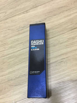 다슈코리아 다슈 맨즈 톤 업 비비로션 40ml — 4.67점을 준 리뷰어가 2018년 5월 올린 사용 사진
