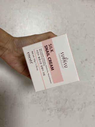 (주)에네스티 [에네스티] 수안수 물광고운 달팽이 크림 50g — 5점을 준 리뷰어가 2020년 3월 올린 사용 사진