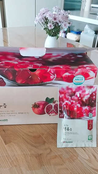 [하이헬스] 정말 진하고 맛있는 유기농 석류즙 30포 — 5점을 준 리뷰어가 2019년 12월 올린 사용 사진
