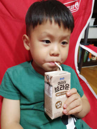 헤이미스터브라운 [매일유업] 헤이 미스터브라운 12개입 — 5점을 준 리뷰어가 2019년 8월 올린 사용 사진
