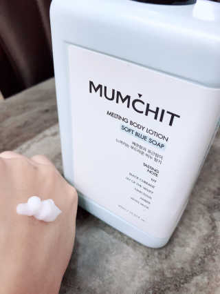 멈칫(MUMCHIT) 멜팅 바디로션 — 5점을 준 리뷰어가 2018년 12월 올린 사용 사진
