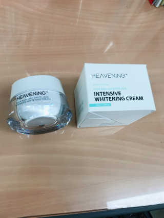 헤브닝 인텐시브 화이트닝크림 50ml — 5점을 준 리뷰어가 2018년 9월 올린 사용 사진