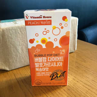 비타민하우스 버블팝 다이어트 발포가르시니아 청포도/복숭아 — 3.83점을 준 리뷰어가 2017년 6월 올린 사용 사진