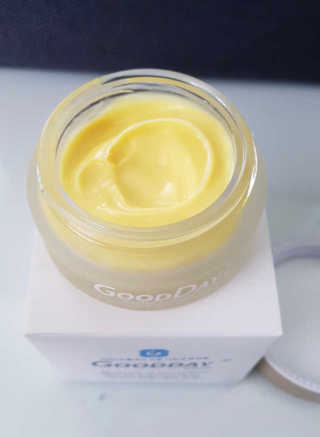 GoodDay Skincare GoodDay 강황 크림 — 5점을 준 리뷰어가 2019년 6월 올린 사용 사진
