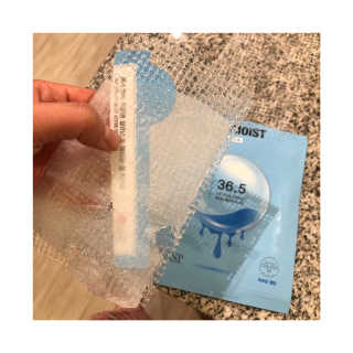 SNP Active Seal Hyalon Moist, 골드 콜라겐 눈 패치 — 5점을 준 리뷰어가 2019년 3월 올린 사용 사진