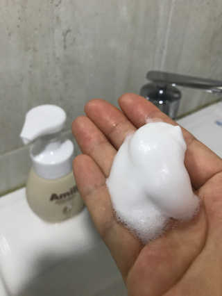 에이밀 슈퍼 그레인 버블 폼 200ml — 5점을 준 리뷰어가 2019년 12월 올린 사용 사진