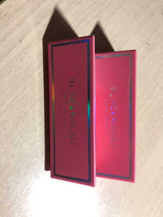 [블랙루즈] 로즈 벨벳 립스틱 택1+랜덤1 — 4점을 준 리뷰어가 2019년 1월 올린 사용 사진