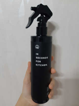 PEACE MOMENT 피스모먼트 인세컨즈포키친 320mL 천연살균소독제 — 4점을 준 리뷰어가 2019년 2월 올린 사용 사진