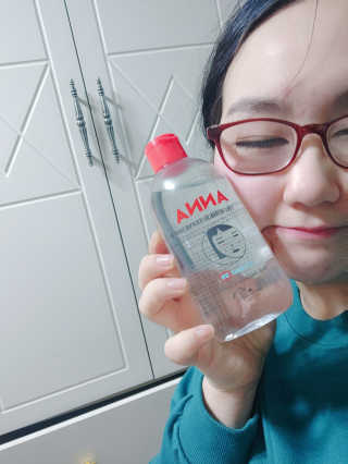 솔테라피 안나 트러블 토너 300ml — 2점을 준 리뷰어가 2019년 4월 올린 사용 사진