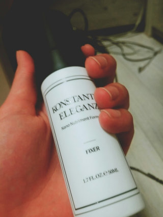 자트인사이트 콘스탄티 엘레강스 픽서(진짜픽서) 50ml — 4점을 준 리뷰어가 2016년 8월 올린 사용 사진