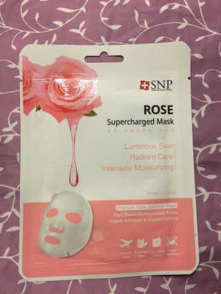SNP Supercharged Mask_Rose Centifoli Flower — 4점을 준 리뷰어가 2019년 1월 올린 사용 사진